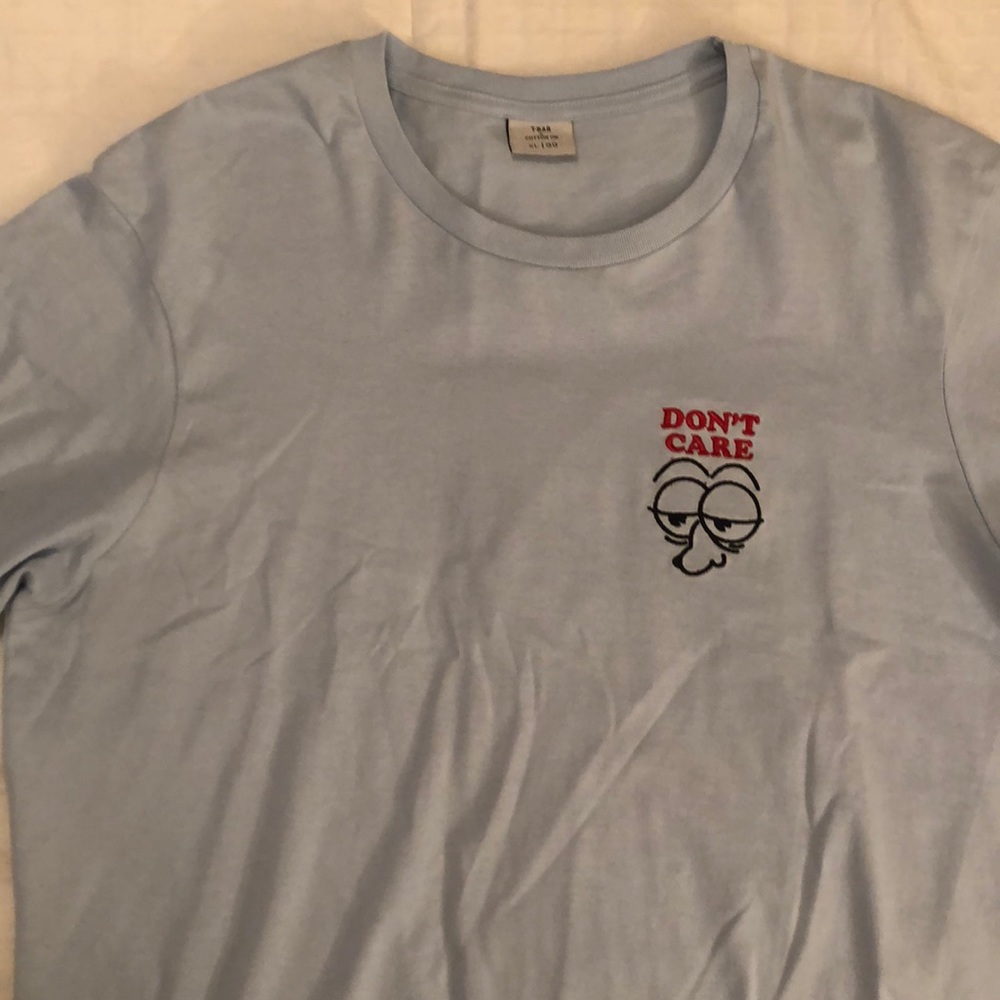 Men’s embroidered logo tshirt
